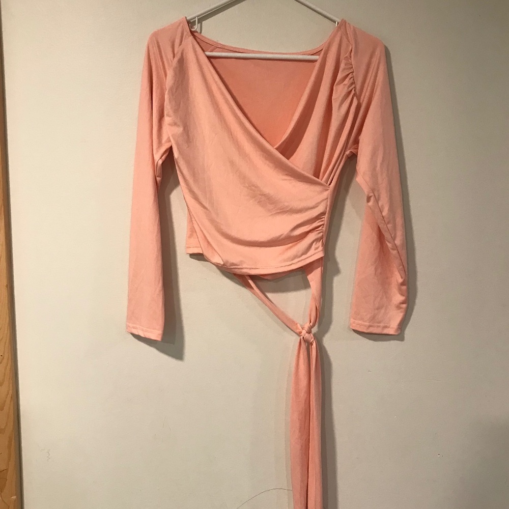🌻Cute Romantic Satin Like Wrap Tie Crop Top